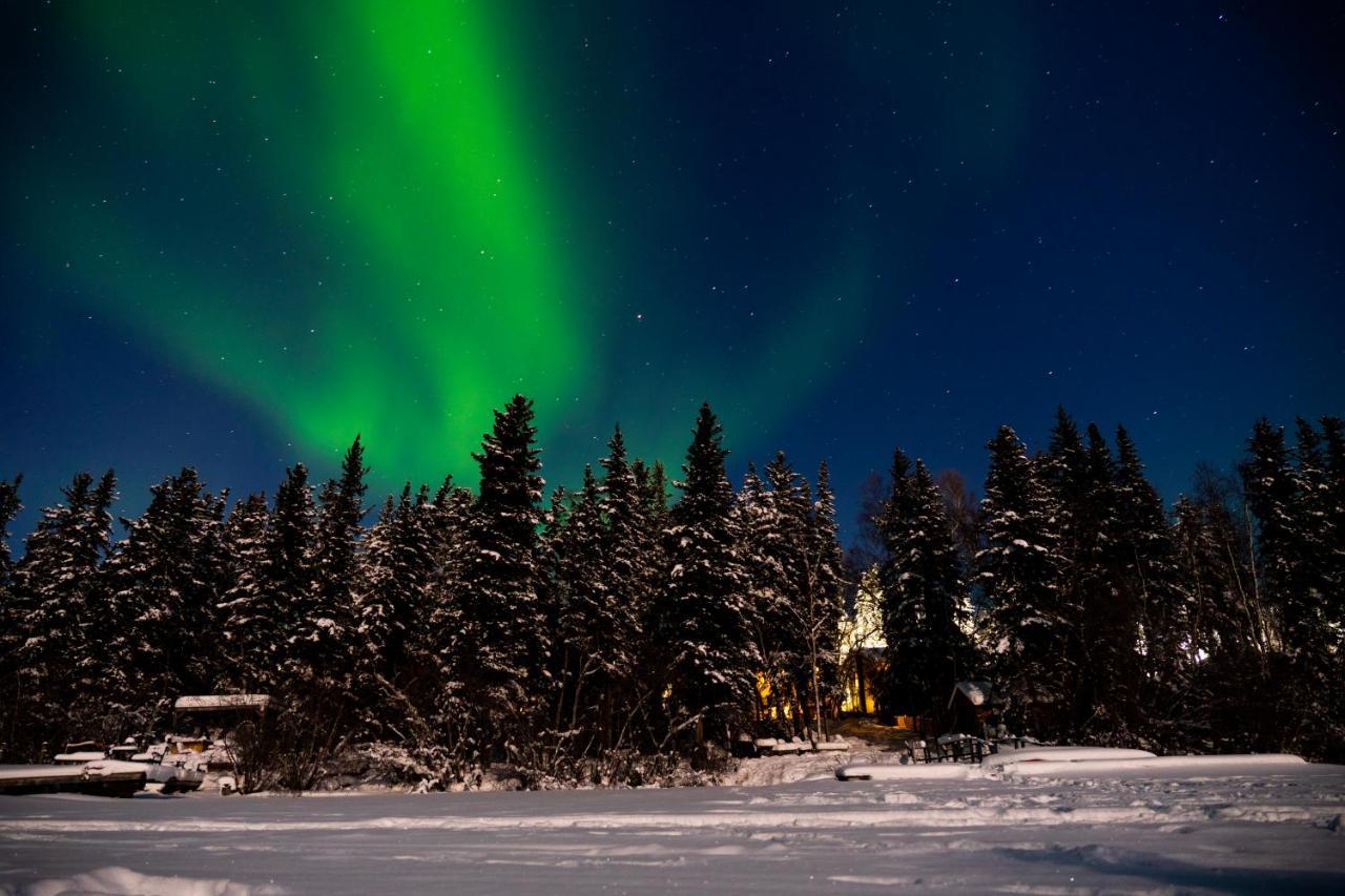Great Slave Lakeside Bed & Breakfast Yellowknife Exteriör bild